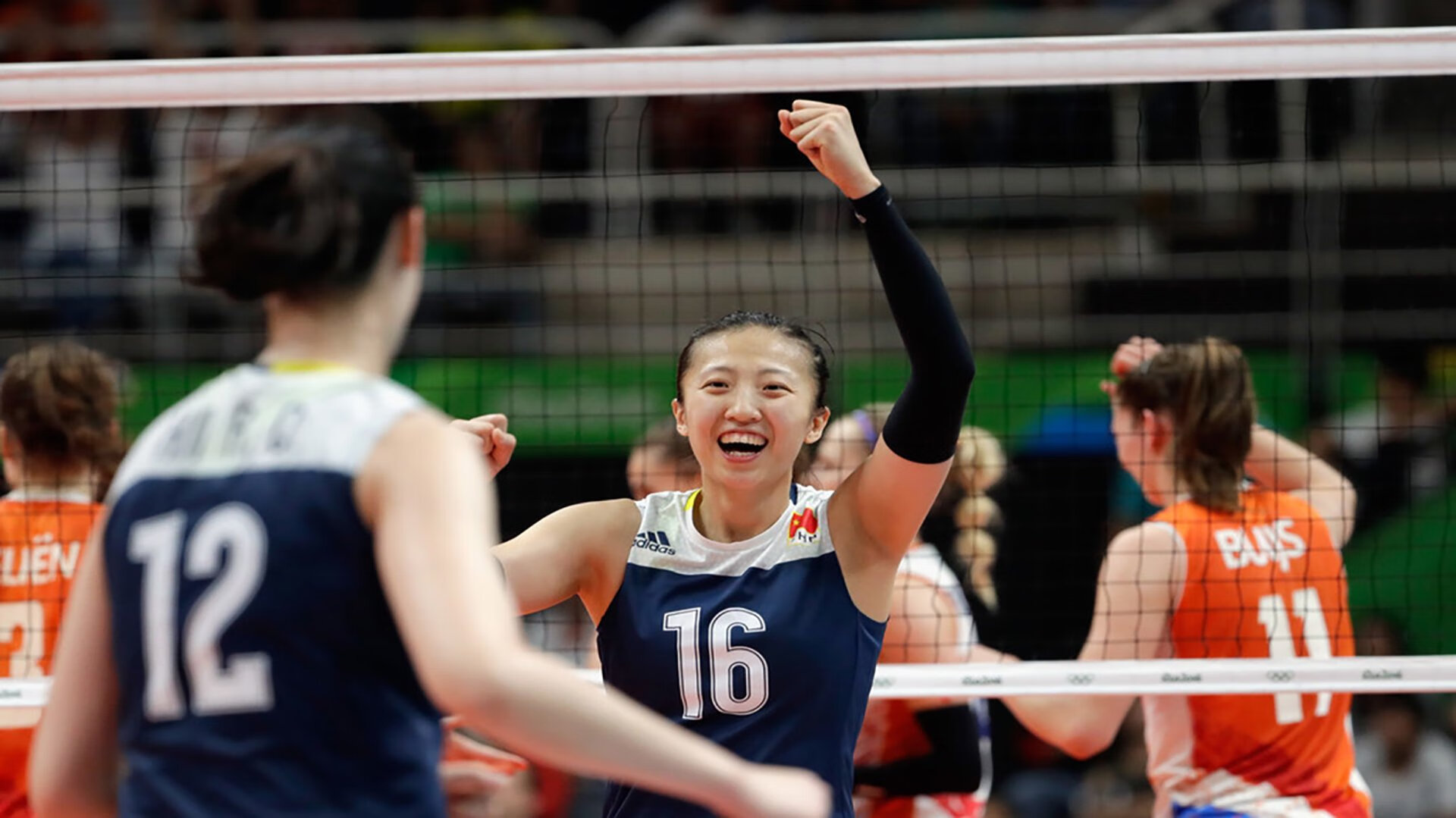 哈兰德五连击登顶，日本足球挑战极限